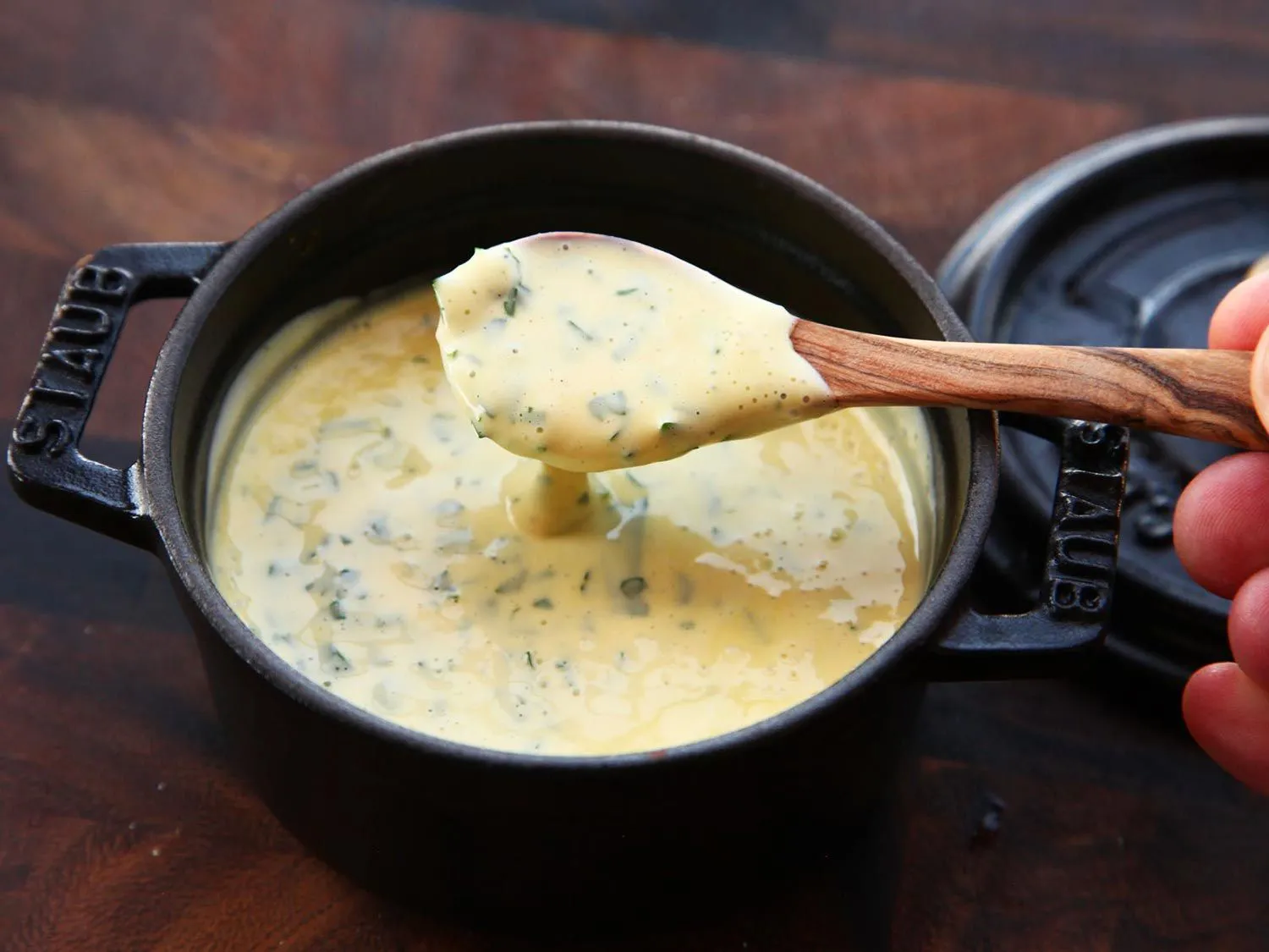 Die Rückkehr der Sauce Béarnaise. — Aufmacher (Dine)