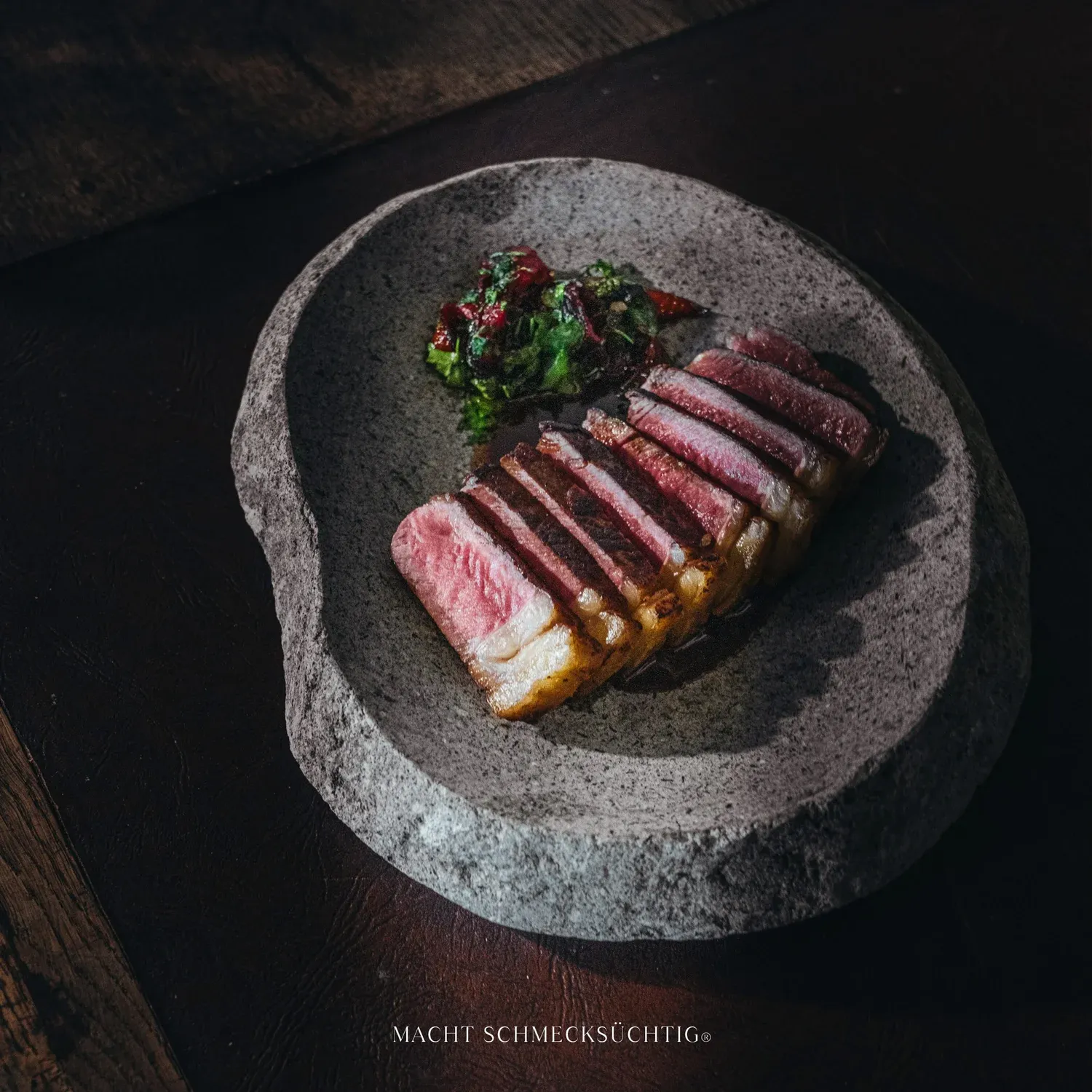 MUTIG, WARMHERZIG UND INSPIRIEREND — Dine