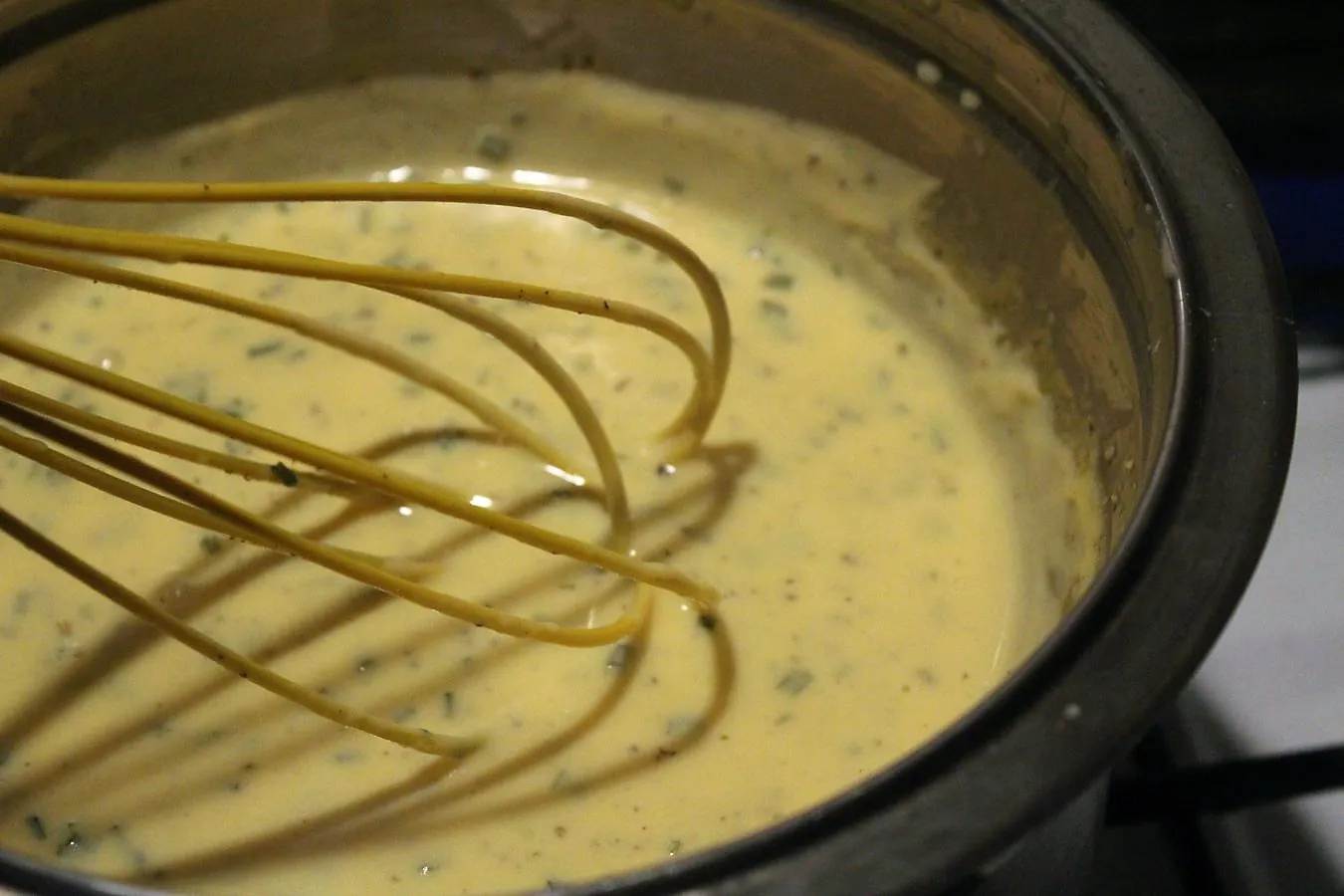 Die Rückkehr der Sauce Béarnaise. — Dine