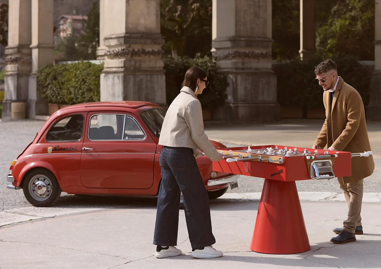 FAS Pendezza und der Fiat 500: Wenn italienische Handwerkskunst ein Kultobjekt neu interpretiert. — Aufmacher (Lifestyle)
